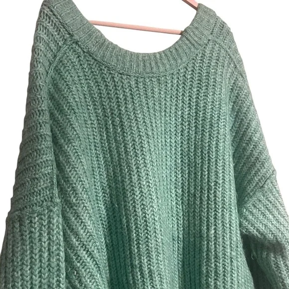 Free People slouchy sweater Knitted Blue Bell V Neck Pullover medium oversized - Picture 10 of 16